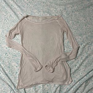 Long sleeve Lululemon tee